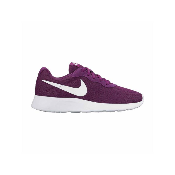Nike Tanjun Womens Sneakers