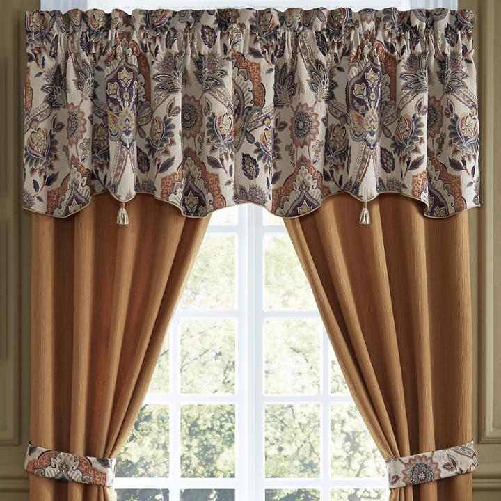 Croscill Classics Callisto Rod-pocket Tailored Valance