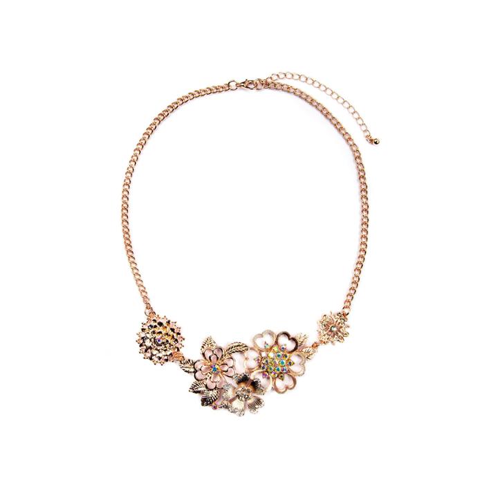 Arizona Freeform White Statement Necklace