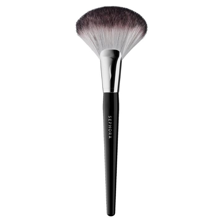 Sephora Collection Pro Featherweight Fan Brush 92