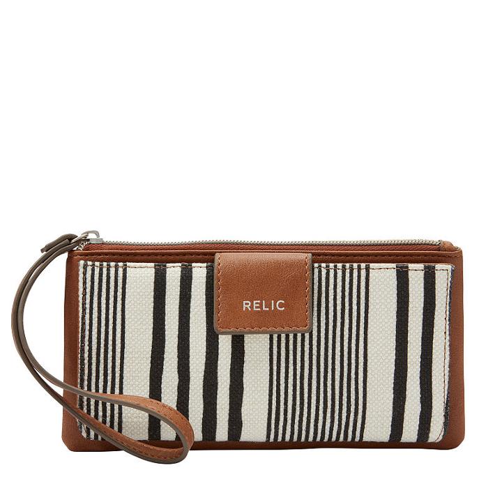 Relic Cameron Checkbook Wristlet