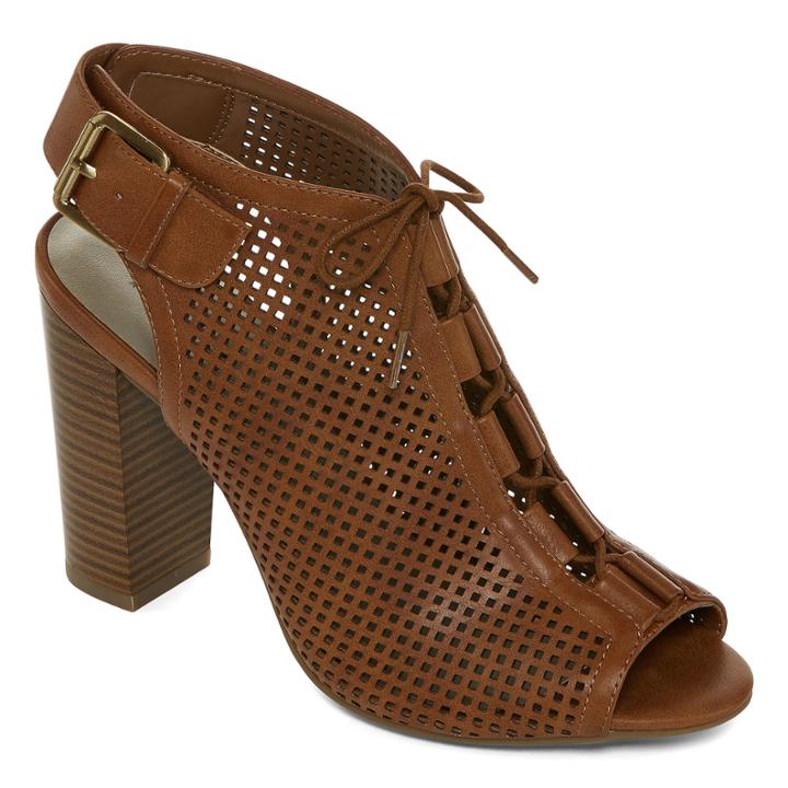 A.n.a Aldis Lace-up Perforated Shooties