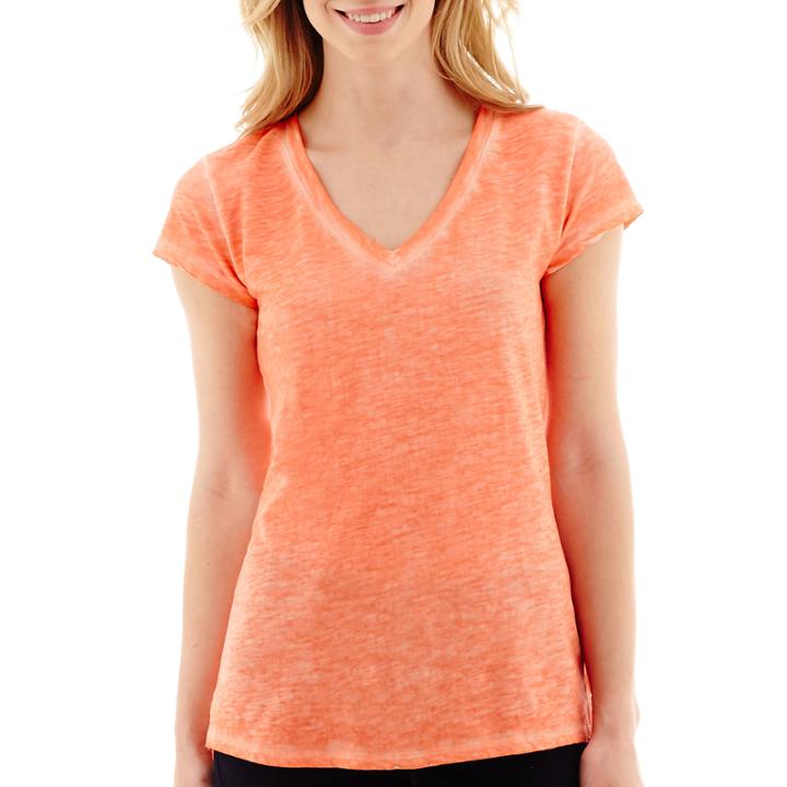 A.n.a Short-sleeve V-neck T-shirt- Petites