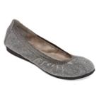 Yuu&trade; Adina Ballet Flats