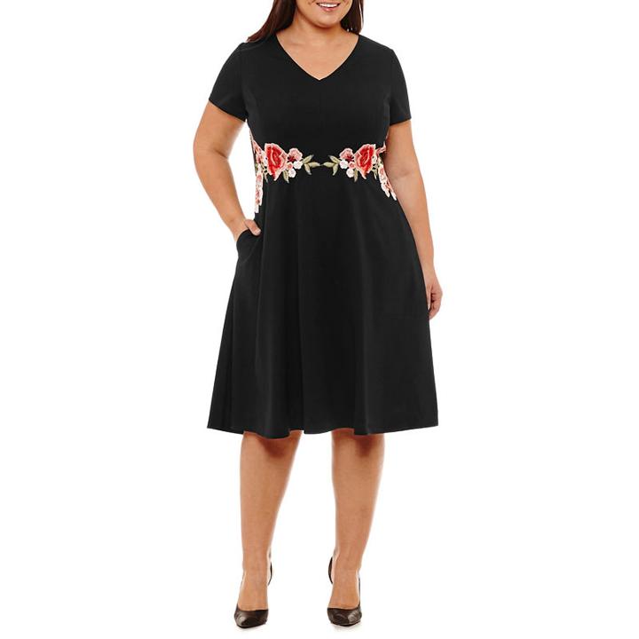 Melrose Short Sleeve Embroidered Floral Fit & Flare Dress - Plus