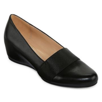 Andrew Geller Secretary Womens Pumps