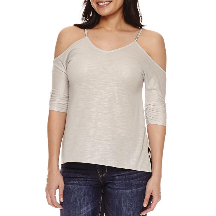 Bold Elements Cold Shoulder Chain Top