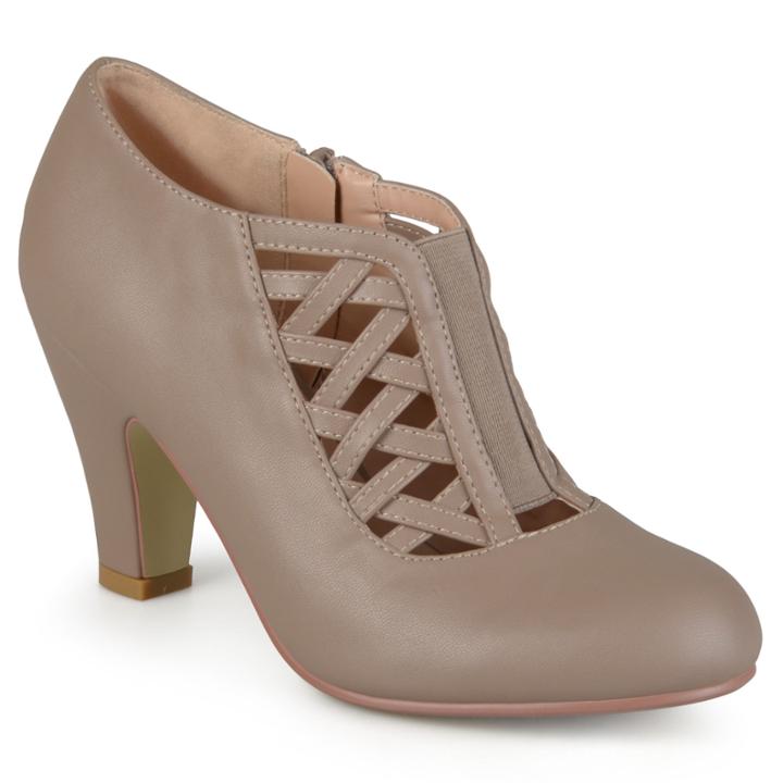 Journee Collection Reita Womens Pumps