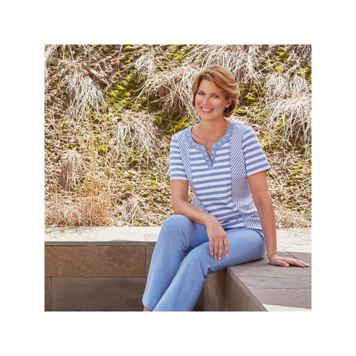 Alfred Dunner Long Weekend Short Sleeve Split Crew Neck T-shirt-womens