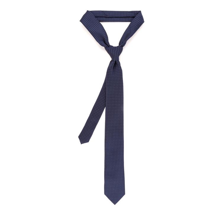 Van Heusen Tie Right Tie