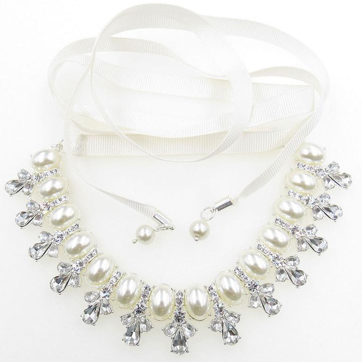 Vieste Rosa Vieste Fashion Pearl Statement Necklace