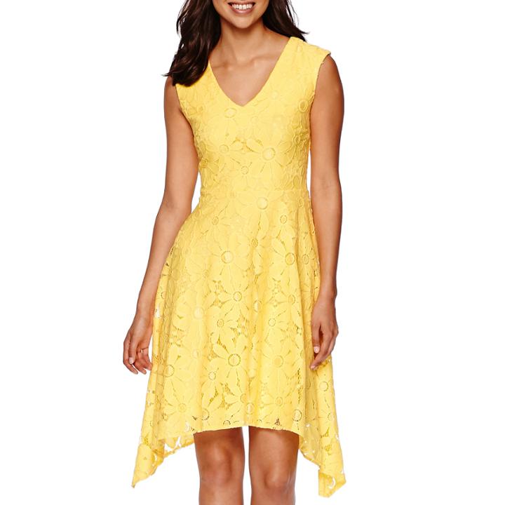 Studio 1 Sleeveless Daisy Lace Sharkbite Fit-and-flare Dress