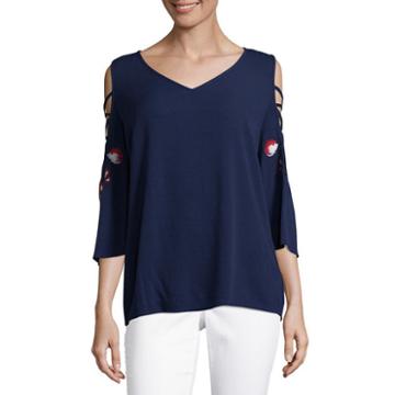 Como Blu 3/4 Sleeve V Neck Woven Embroidered Blouse