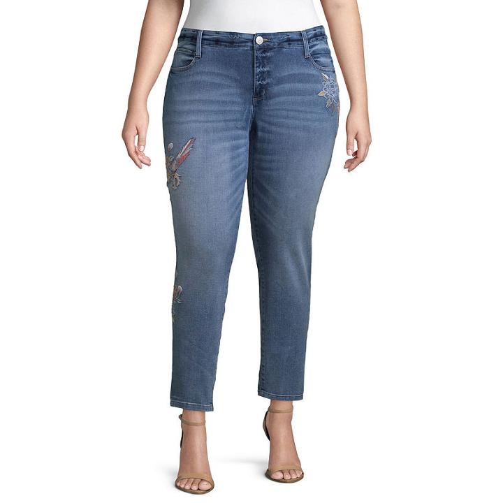 Boutique + Curvy Fit Skinny Leg Floral Embroidered Jean - Plus