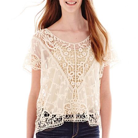Rewind Short-sleeve Crochet Poncho