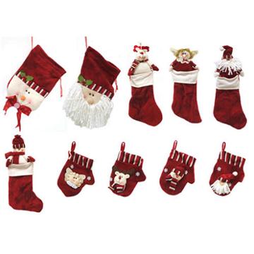 10-piece Red Classics Christmas Stocking And Novelty Gift Bag Set