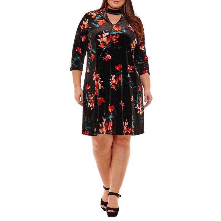 Boutique + 3/4 Sleeve A-line Velvet Dress-plus