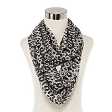 Big Buddha Geo Swiss Dot Loop Scarf