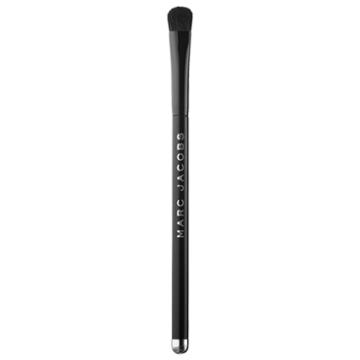 Marc Jacobs Beauty The Shadow Brush