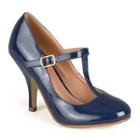 Journee Collection Lessah Pumps