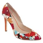 Style Charles Pierce Pumps