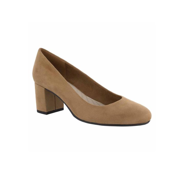 Easy Street Proper Womens Pumps