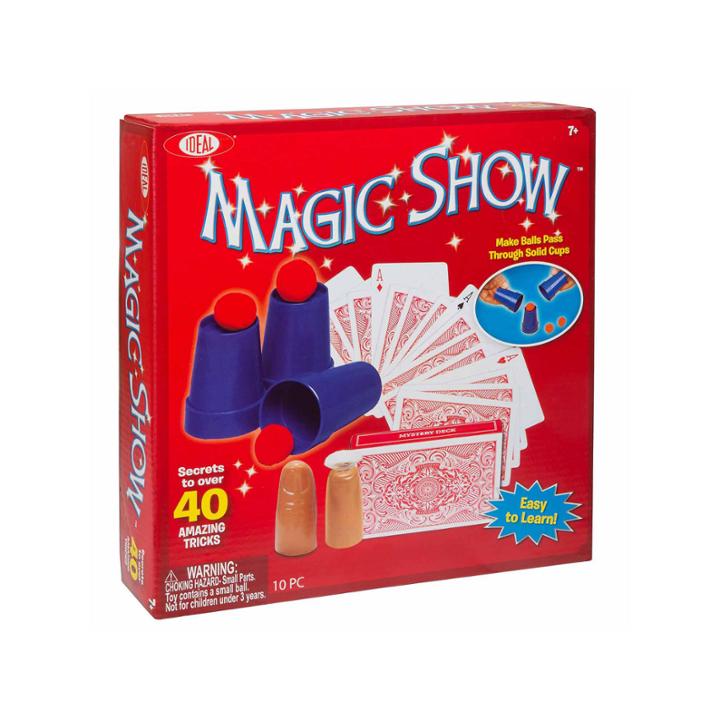 Ideal Ryan Oakes 40 Trick Magic Show Dress Up Accessory