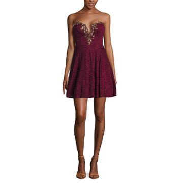 B. Smart Sleeveless Party Dress