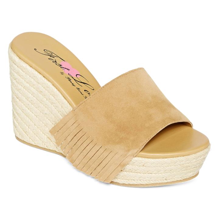First Love Nest Fringe Rope Wedges