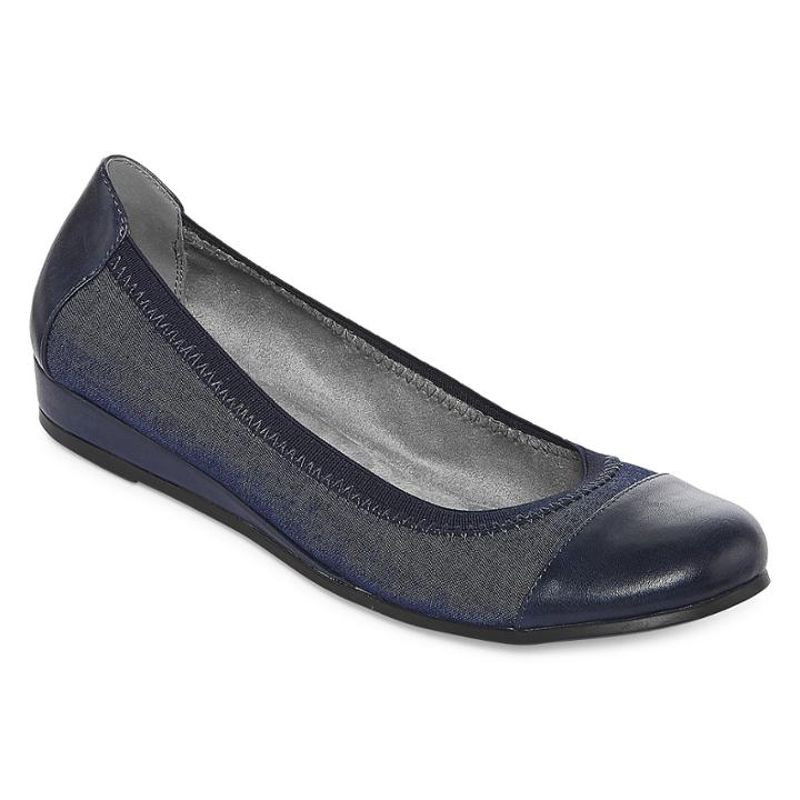 Yuu Tandy Womens Casuals