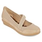 Yuu&trade; Wade Mary Janes