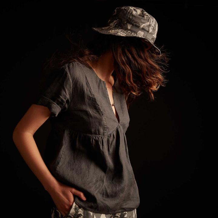 James Perse Lightweight Linen Empire Blouse