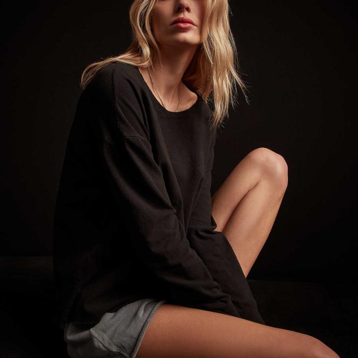 James Perse Long Sleeve Split Hem Top