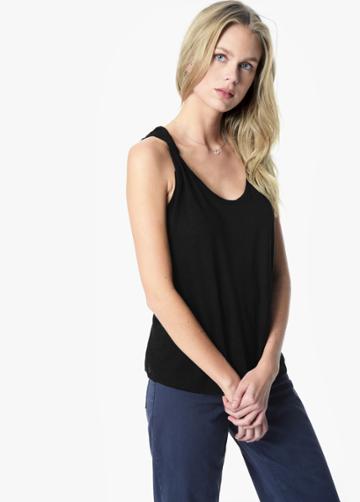 Ula Tee