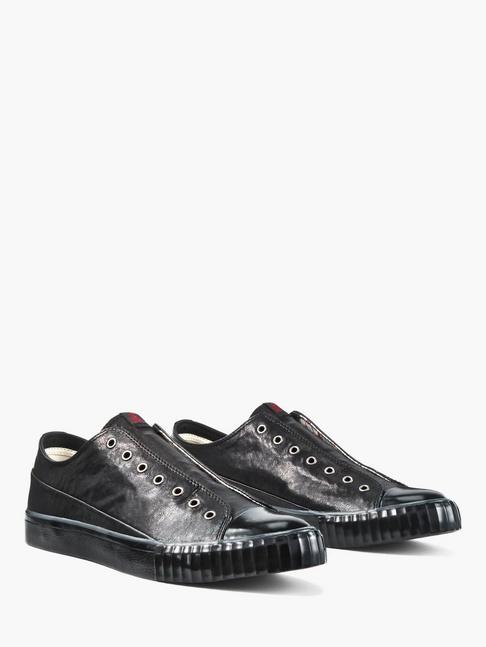 John Varvatos Laceless Low Top