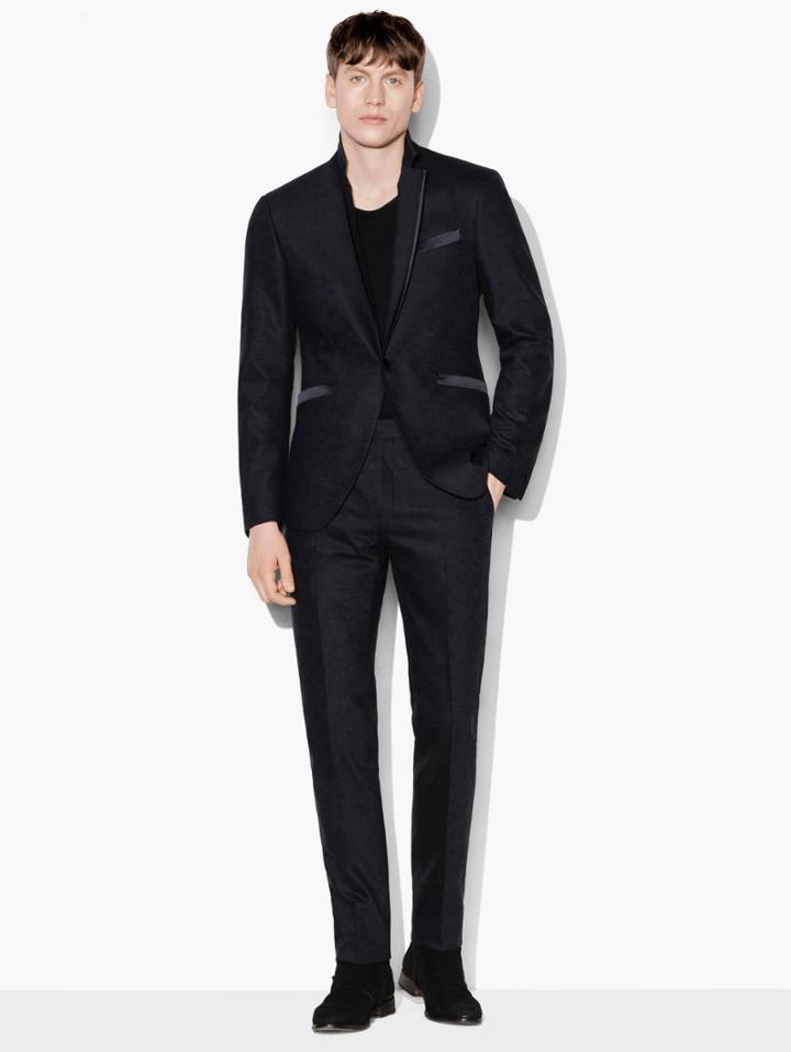 John Varvatos Austin Fit Tuxedo Midnight Size: 48 Sh