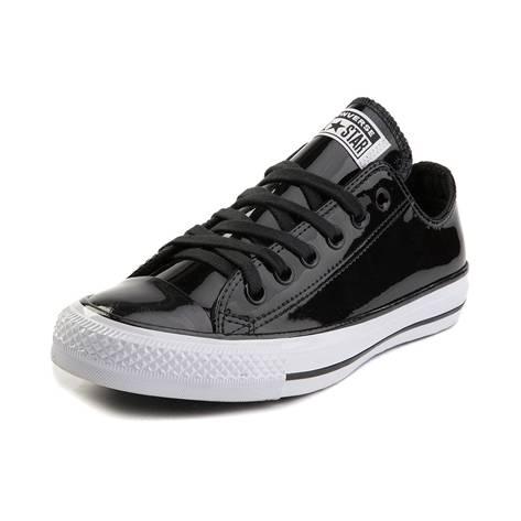 Converse Chuck Taylor All Star Lo Patent Sneaker
