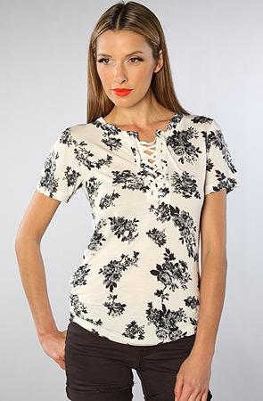 Pencey Standard Women's The Lace Up Floral Top, Tops (S/S)