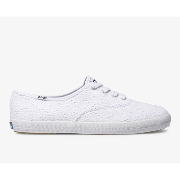 Keds Champion Daisy Eyelet White, Size 6m Women Inchess Shoes