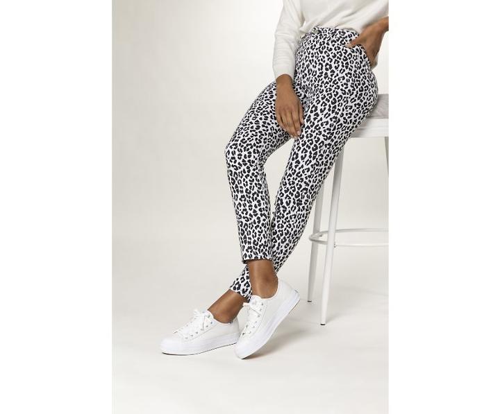 Keds Triple Kick Leather White, Size 8.5m Women Inchess Shoes
