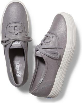 Keds Triple Metallic Silver, Size 5m Women Inchess Shoes