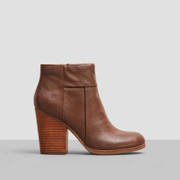 Reaction Kenneth Cole Might Be Ankle Bootie - Nut