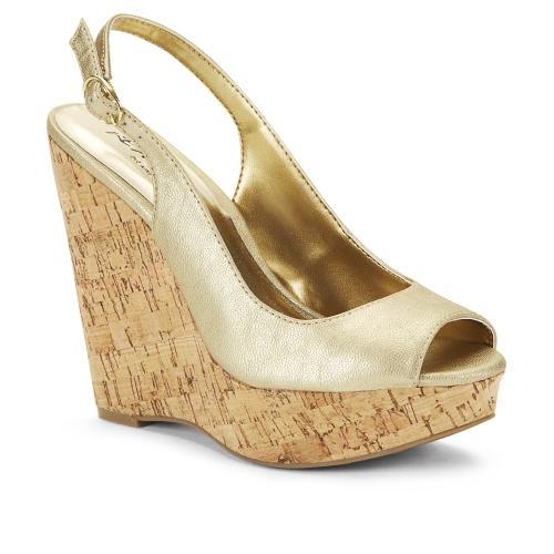 Kenneth Cole Reaction True Bend Metallic Wedge - Women's - Gold