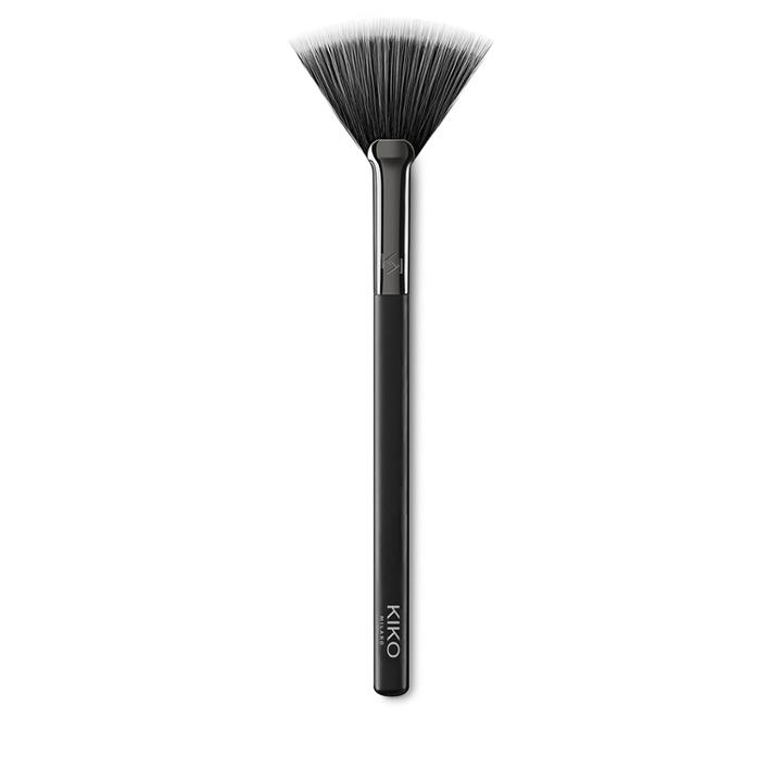 Kiko - Face 12 Powder Fan Brush -
