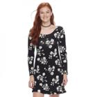 Juniors' So&reg; Lace-up Back Skater Dress, Teens, Size: Large, Black