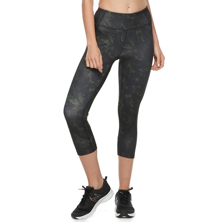 Women's Tek Gear&reg; Contrasting Sides Capris, Size: Medium, Med Green