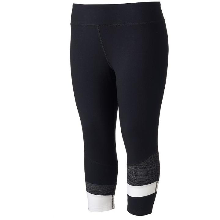 Juniors' Plus Size So&reg; Pieced Hem Capri Leggings, Teens, Size: 2xl, Black