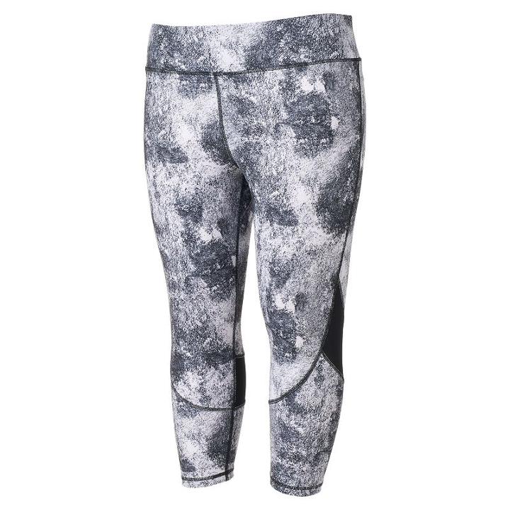 Juniors' Plus Size So&reg; Print Yoga Capri Leggings, Girl's, Size: 3xl, White
