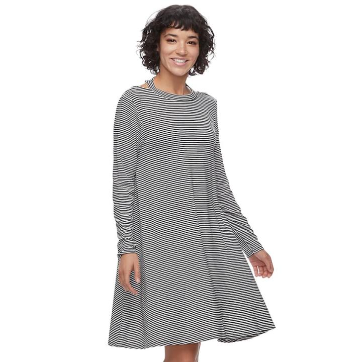 Juniors' So&reg; Keyhole Back Swing Dress, Teens, Size: Small, Oxford