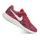 Nike Tanjun Women's Camo Print Athletic Shoes, Size: 8.5, Dark Red